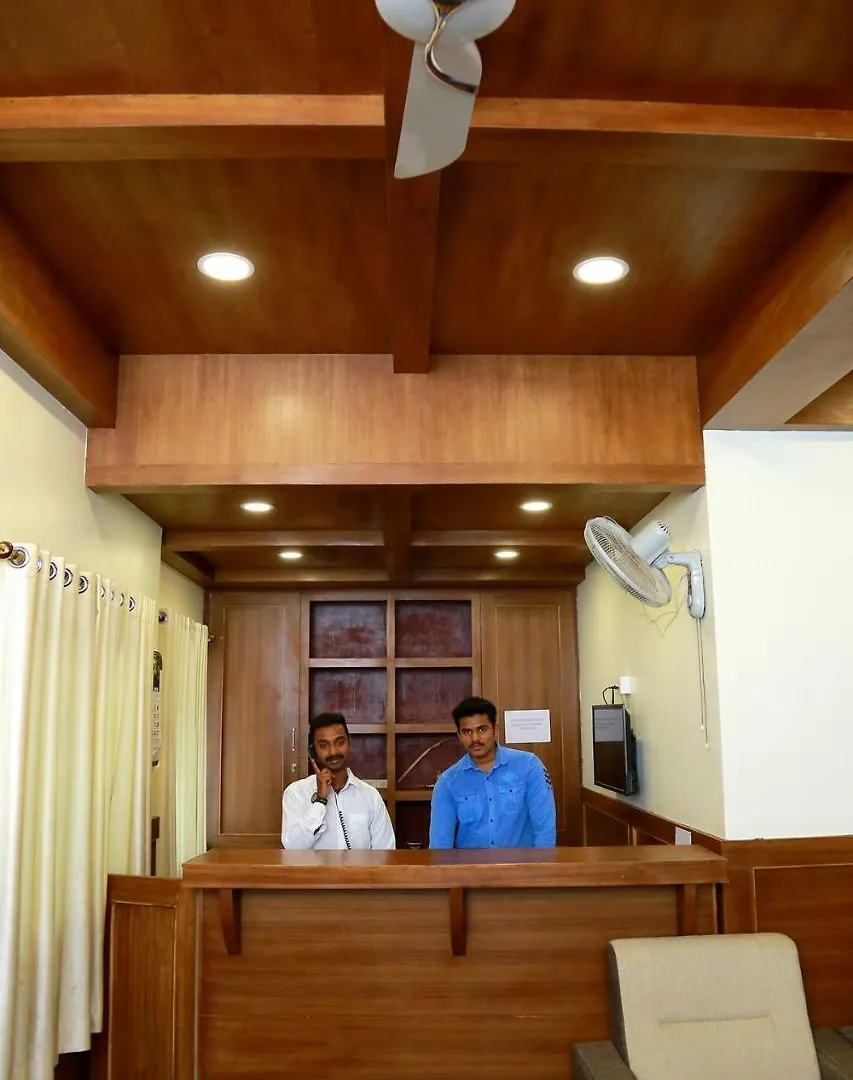 Woodside Residency Hotel Thekkady India