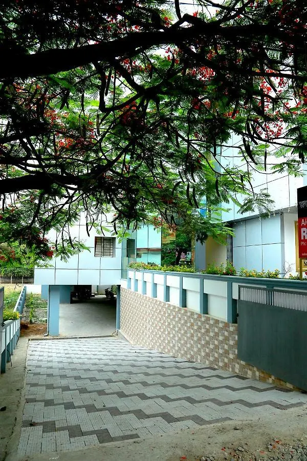 Woodside Residency Hotel Thekkady