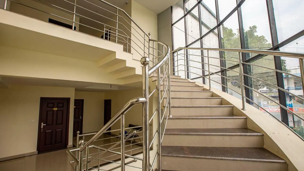***  Woodside Residency Hotel Thekkady India